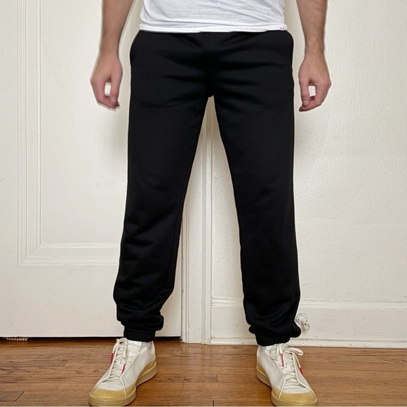 Fred Perry Men’s Loopback Sweatpant Black Size Small New Slim Fit - Picture 1 of 9
